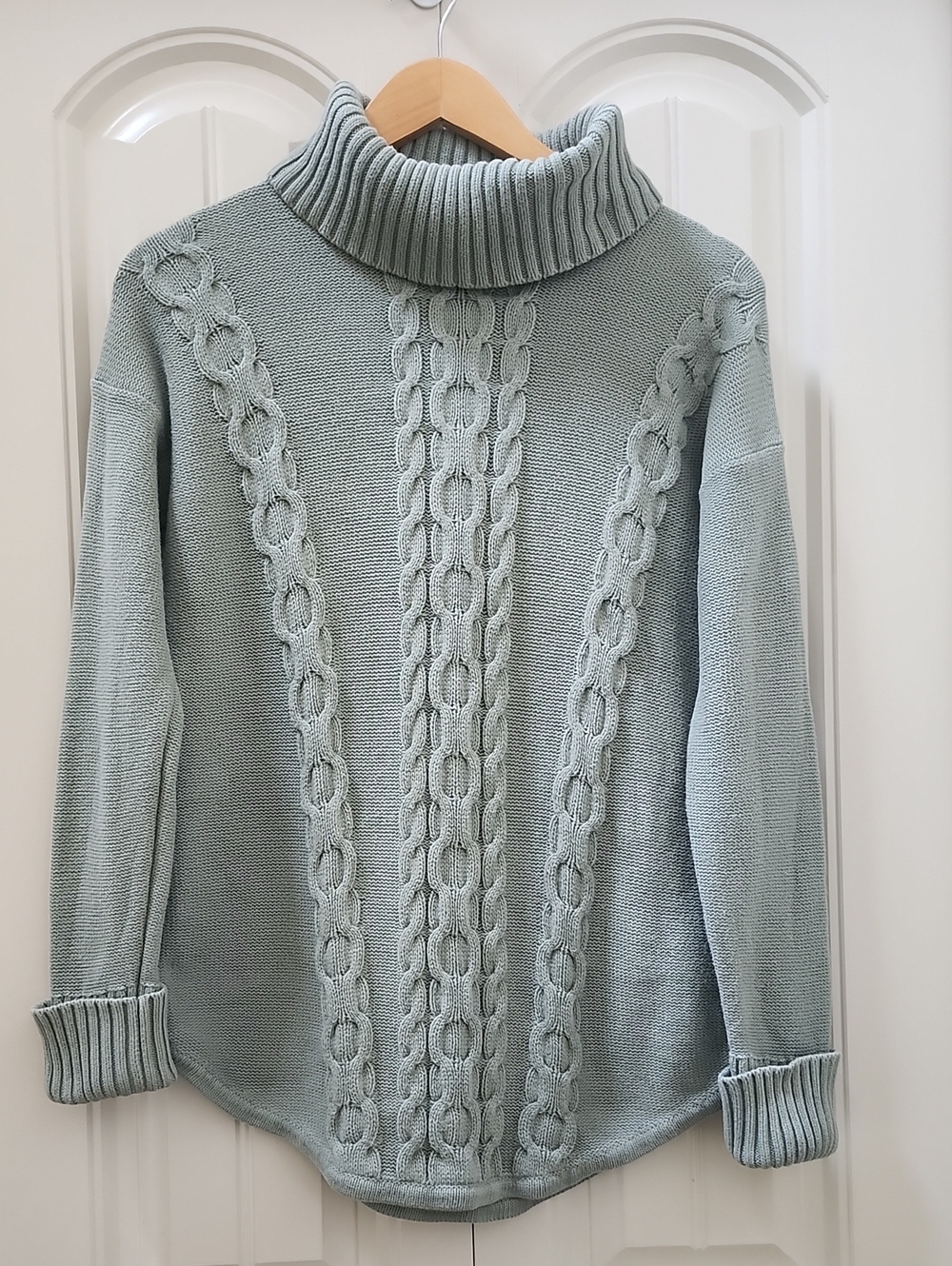 LL Bean Cable Knit Turtleneck Sweater